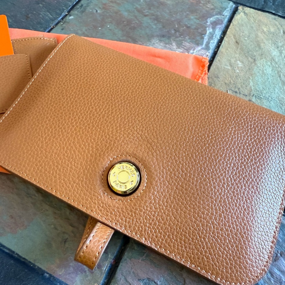 Brown Leather Key & Card Holder